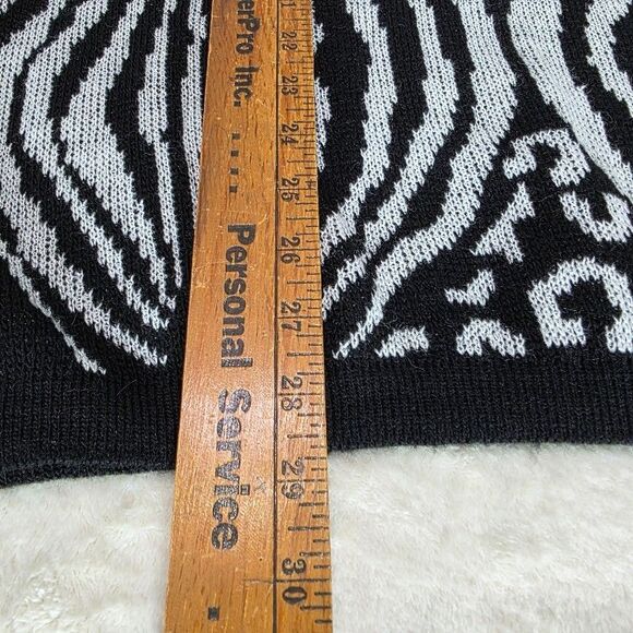 Laura Lorani Sweater Black White Geometric Print Wool Blend Long Sleeve No Size - Picture 5 of 10